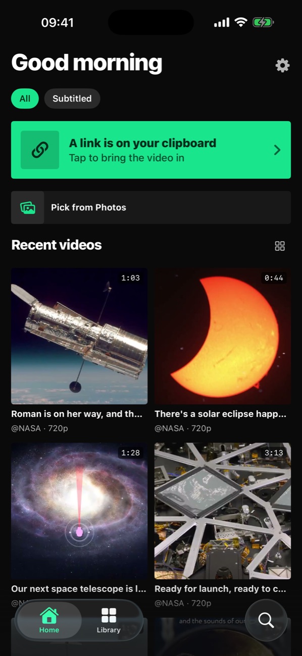 Home screen: a card for the copied link, a pick from Photos button and recent videos